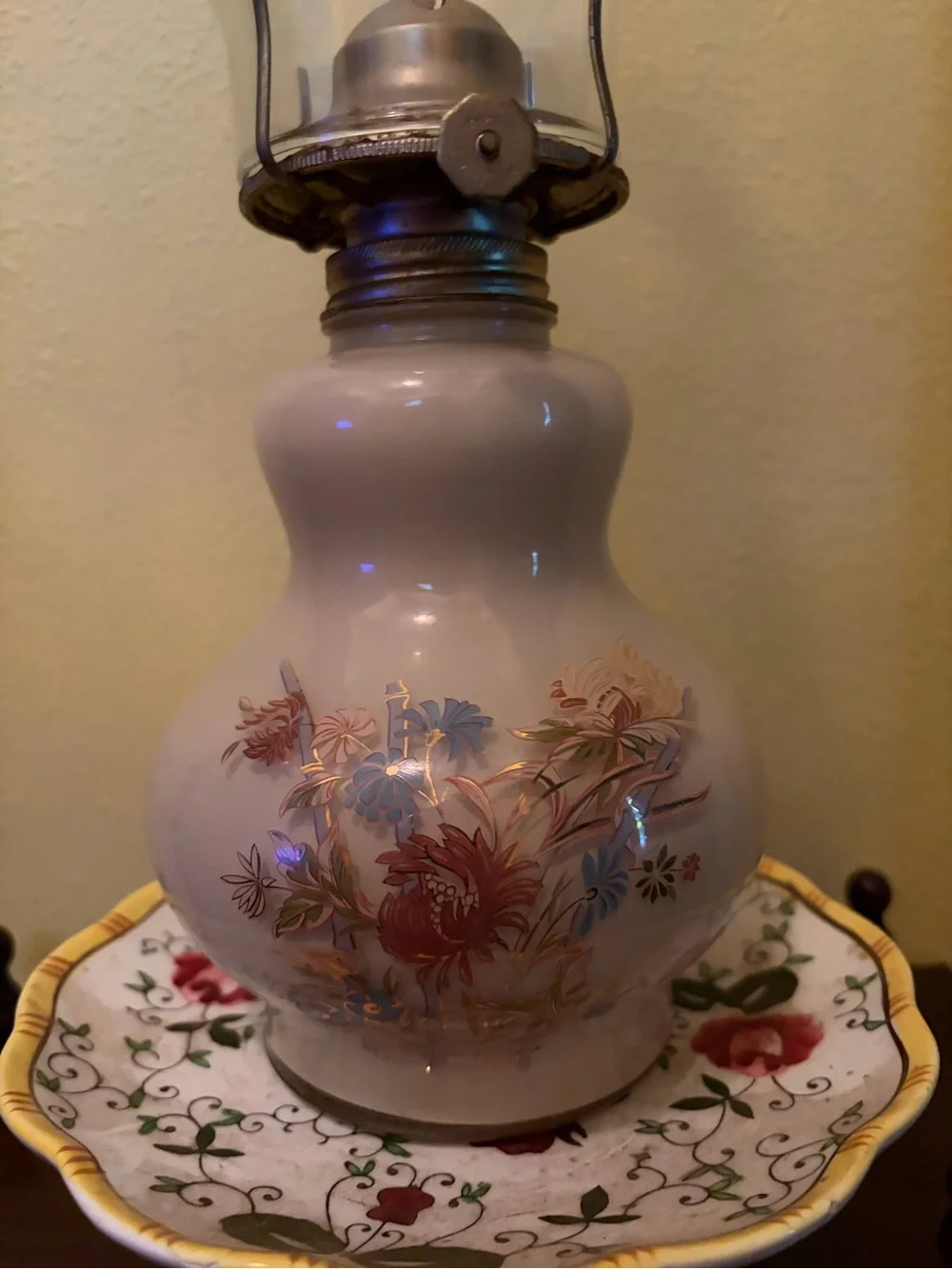 Vintage Kadaan Oil Lamp - Cream